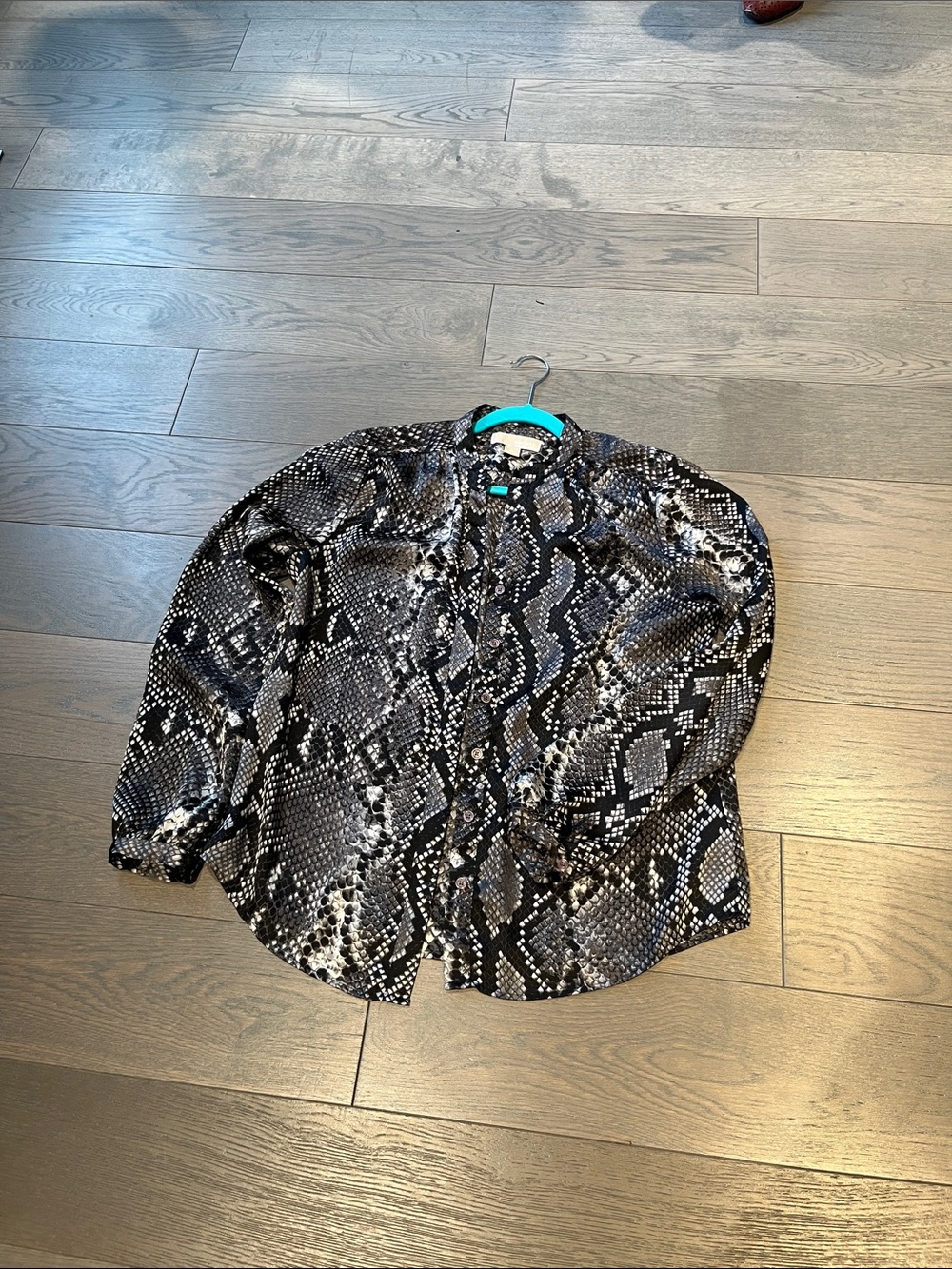 MICHAEL Michael Kors Black & Gray Snake-Print Blouse